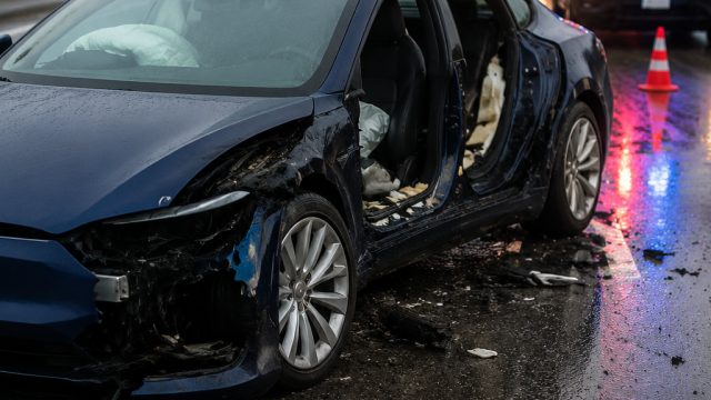 Tragic Tesla Autopilot Incident Highlights Safety Concerns | rtp cuan55, joker123 slot81, dewa29