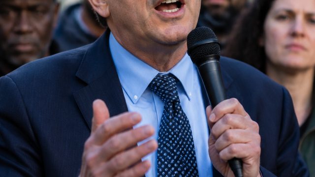 Brad Lander Takes Lead in NY-10 Democratic Primary Showdown | dt singapur, merdeka138